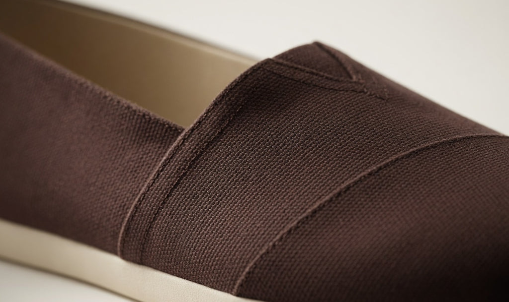 ARIA BROWN | FABRIC SLIP ON