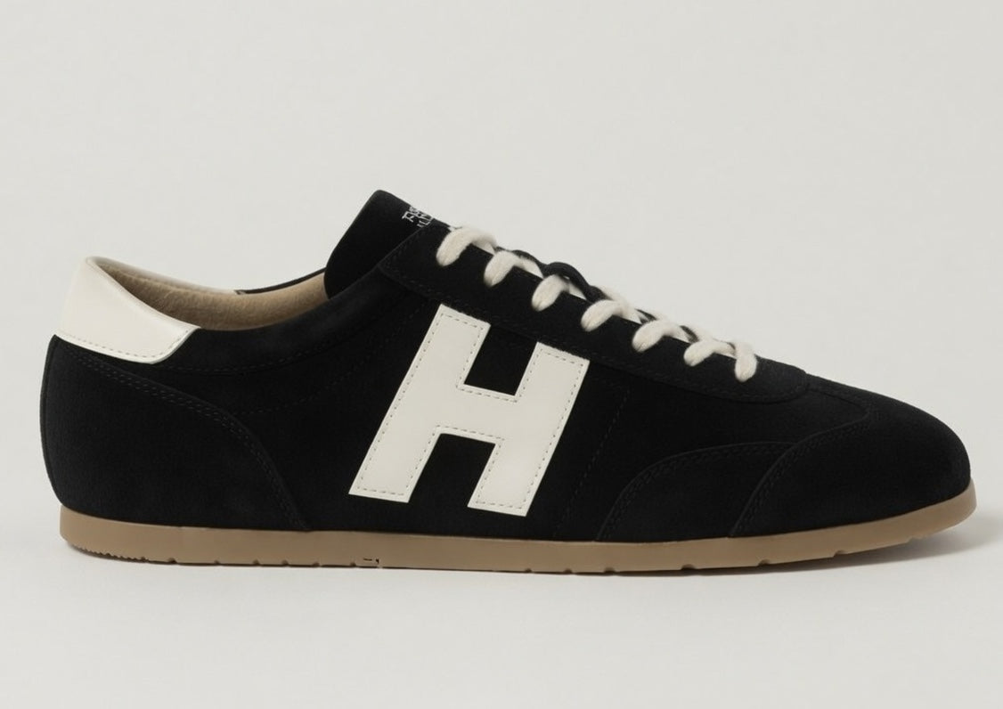 VARSITY BLACK | SUEDE LEATHER LACEUP TRAINER