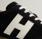 VARSITY BLACK | SUEDE LEATHER LACEUP TRAINER